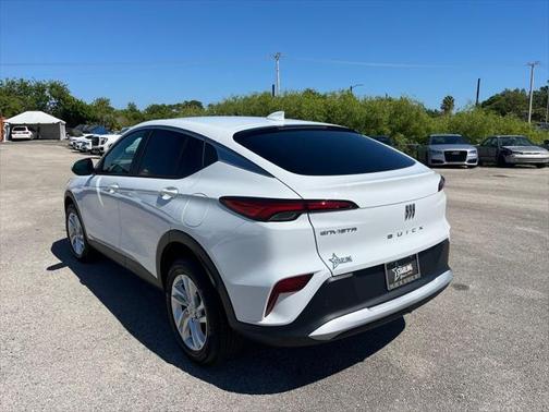 2025 Buick Envista Preferred FWD