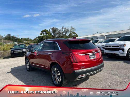 2025 Cadillac XT5 Premium Luxury