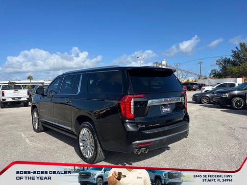 2023 GMC Yukon XL Denali