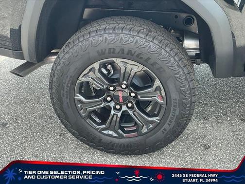 2025 GMC Canyon Elevation