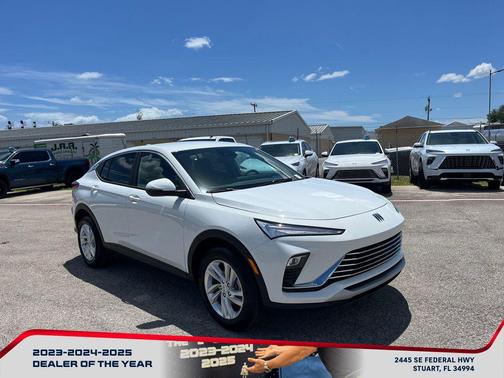 Summit White 2026 Buick Envista Preferred FWD
