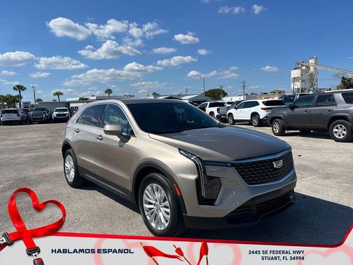 2024 Cadillac XT4 Luxury