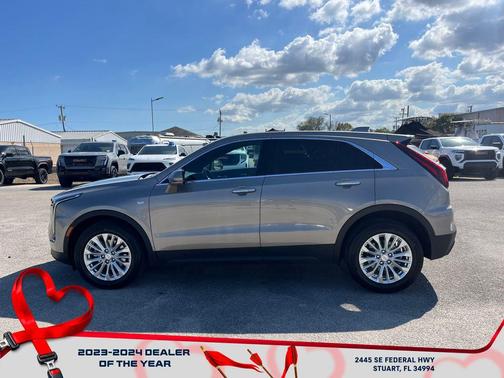 2024 Cadillac XT4 Luxury