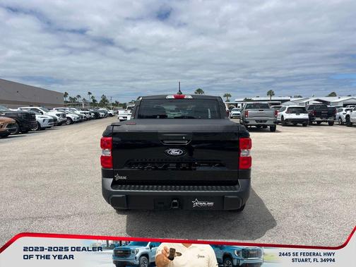 SHADOW BLACK 2025 Ford Maverick XLT
