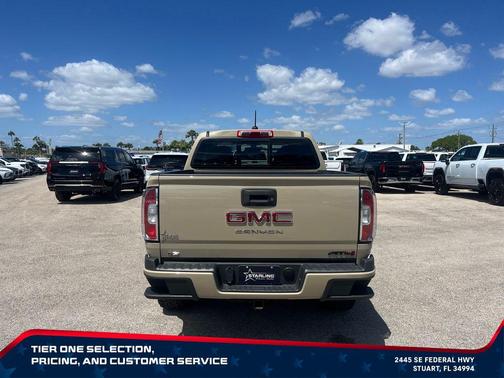 Desert Sand Metallic 2022 GMC Canyon AT4