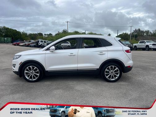 2017 Lincoln MKC Select