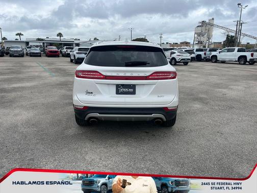 2017 Lincoln MKC Select