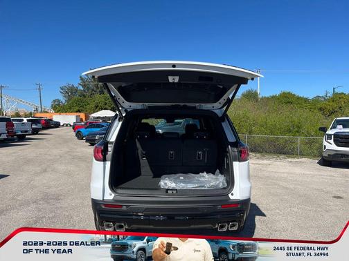 2026 GMC Acadia Elevation FWD