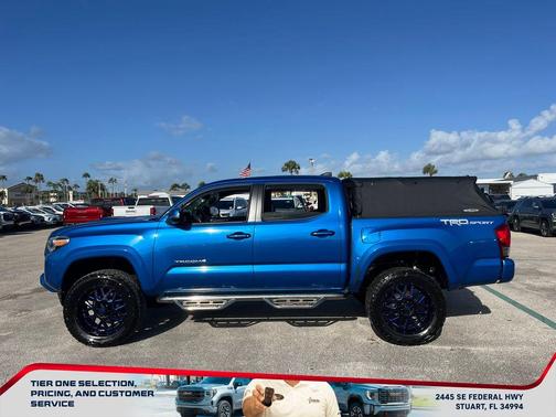 2017 Toyota Tacoma TRD Sport