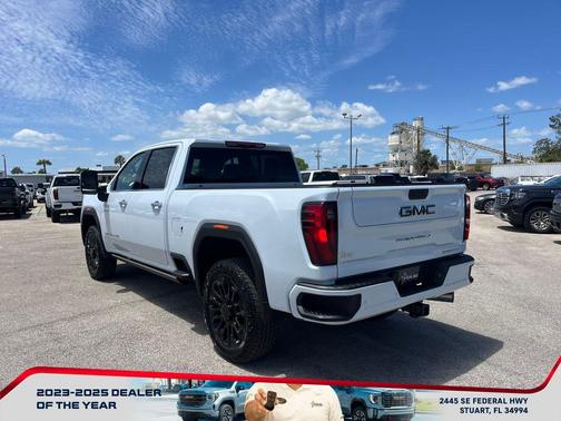 Glacier White Tricoat 2026 GMC Sierra 2500 Denali Ultimate