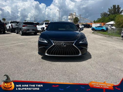 2024 Lexus ES 350 Base