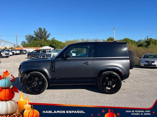 2023 Land Rover Defender 90 Carpathian Edition