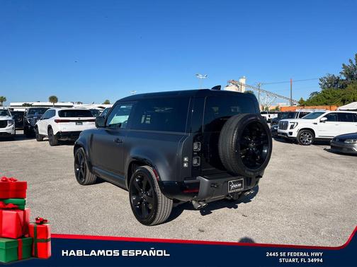 2023 Land Rover Defender 90 Carpathian Edition