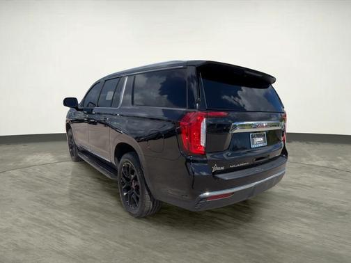 2022 GMC Yukon XL SLT