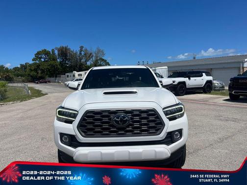 Super White 2021 Toyota Tacoma TRD Sport