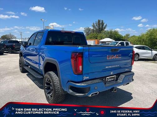 2022 GMC Sierra 1500 AT4