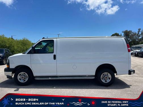 2023 GMC Savana 2500 Work Van