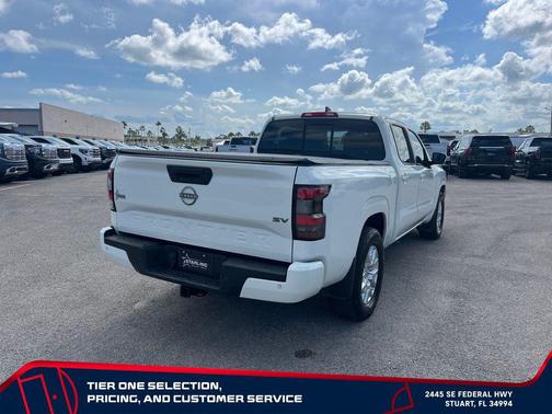Glacier White 2022 Nissan Frontier SV