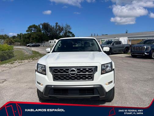 Glacier White 2022 Nissan Frontier SV