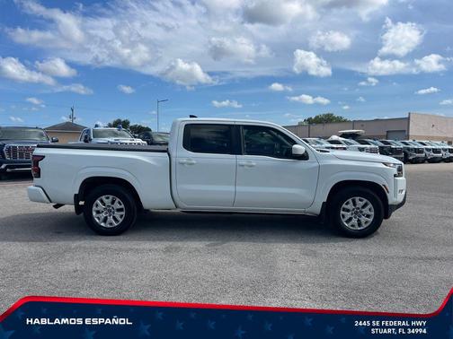 Glacier White 2022 Nissan Frontier SV