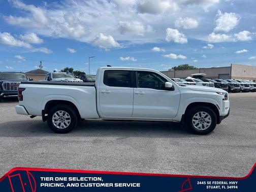 Glacier White 2022 Nissan Frontier SV
