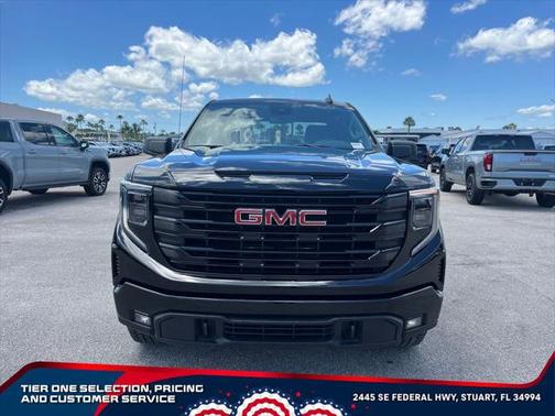 2025 GMC Sierra 1500 Elevation