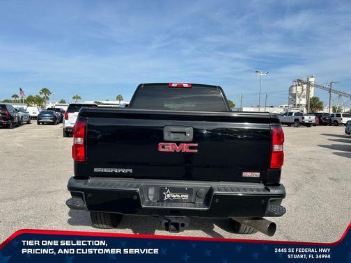 Onyx Black 2016 GMC Sierra 2500 SLT