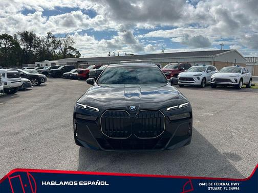 Black Sapphire Metallic 2025 BMW 740 740i