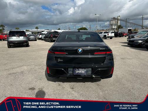 Black Sapphire Metallic 2025 BMW 740 740i