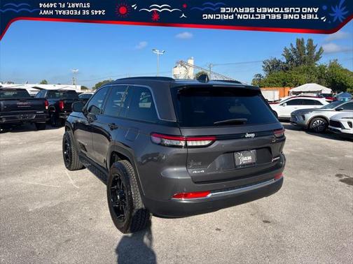 2024 Jeep Grand Cherokee Laredo