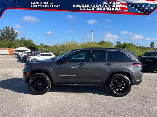 2024 Jeep Grand Cherokee Laredo