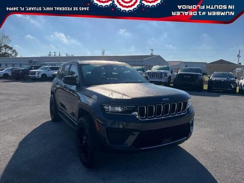 2024 Jeep Grand Cherokee Laredo