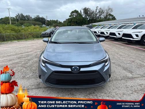 2025 Toyota Corolla Hybrid SE