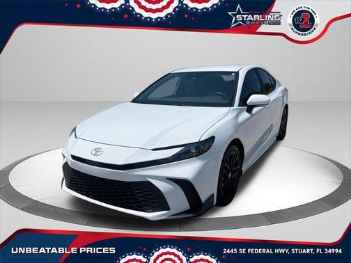 2025 Toyota Camry SE