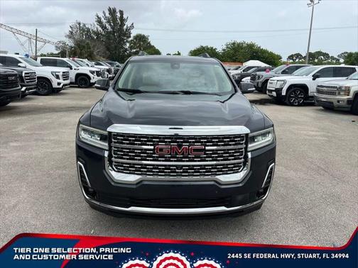 2022 GMC Acadia Denali