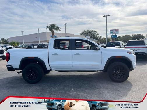 Summit White 2026 GMC Canyon Elevation