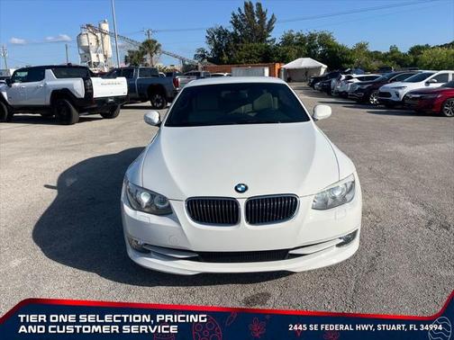 2011 BMW 335 335i