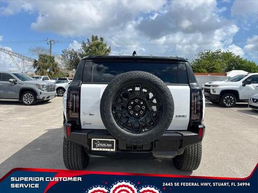 2025 GMC HUMMER EV SUV 2X