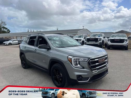 2023 GMC Terrain AWD AT4