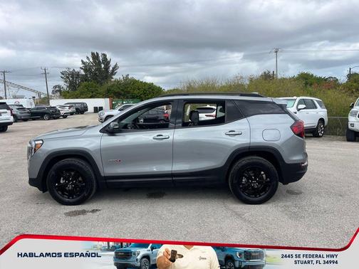 2023 GMC Terrain AWD AT4