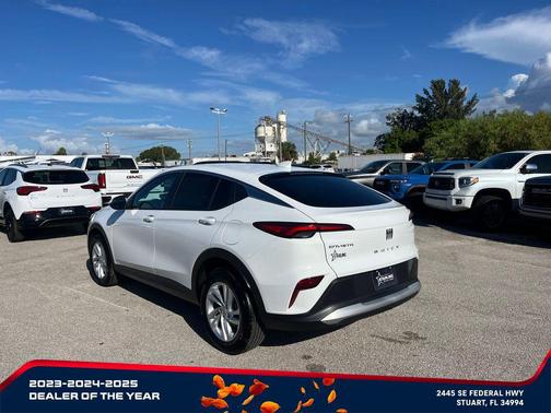 Summit White 2026 Buick Envista Preferred FWD