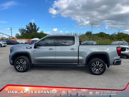 2024 GMC Sierra 1500 AT4