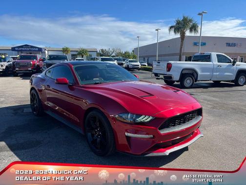 2020 Ford Mustang EcoBoost