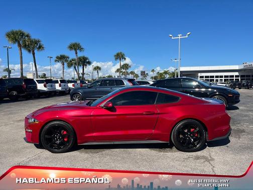 2020 Ford Mustang EcoBoost