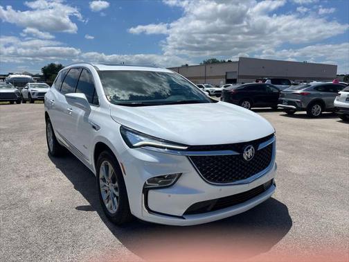 2024 Buick Enclave Avenir AWD