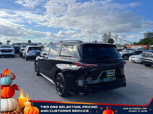 2025 Toyota Sienna XSE 7 Passenger