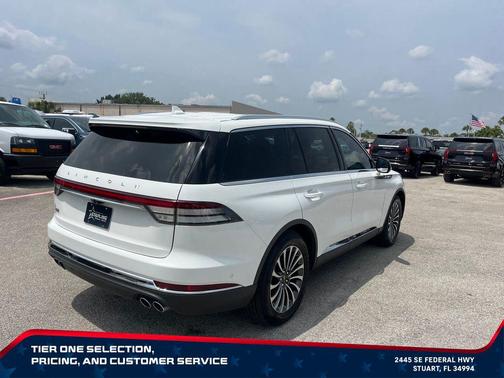 PRISTINE WHITE MET 3C 2022 Lincoln Aviator Reserve
