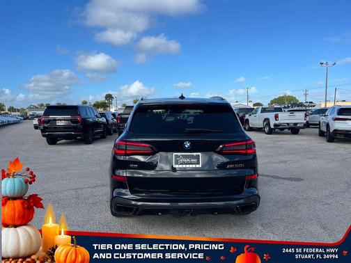 2021 BMW X5 M50i