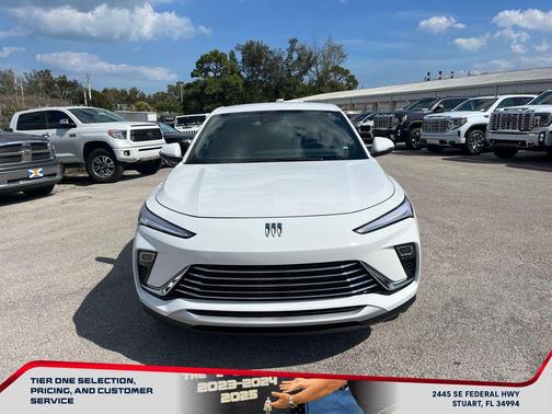 Summit White 2026 Buick Envista Preferred FWD