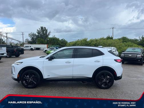 Iridescent White Tricoat 2026 Buick Envision Sport Touring AWD